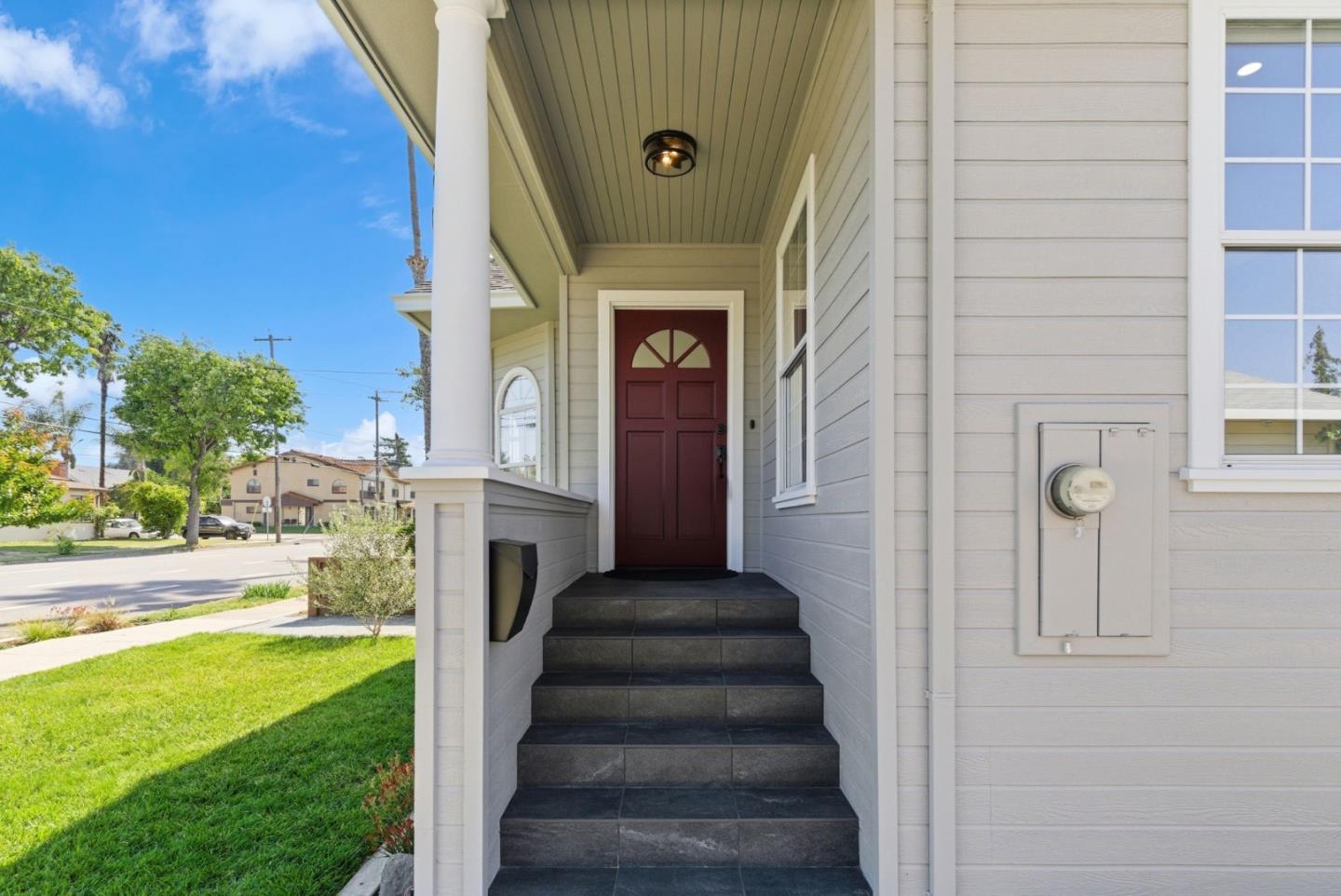 1459 Market Street
