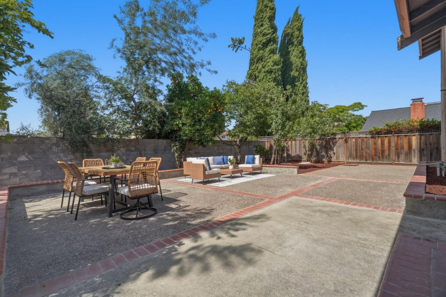 2489 Britt Way