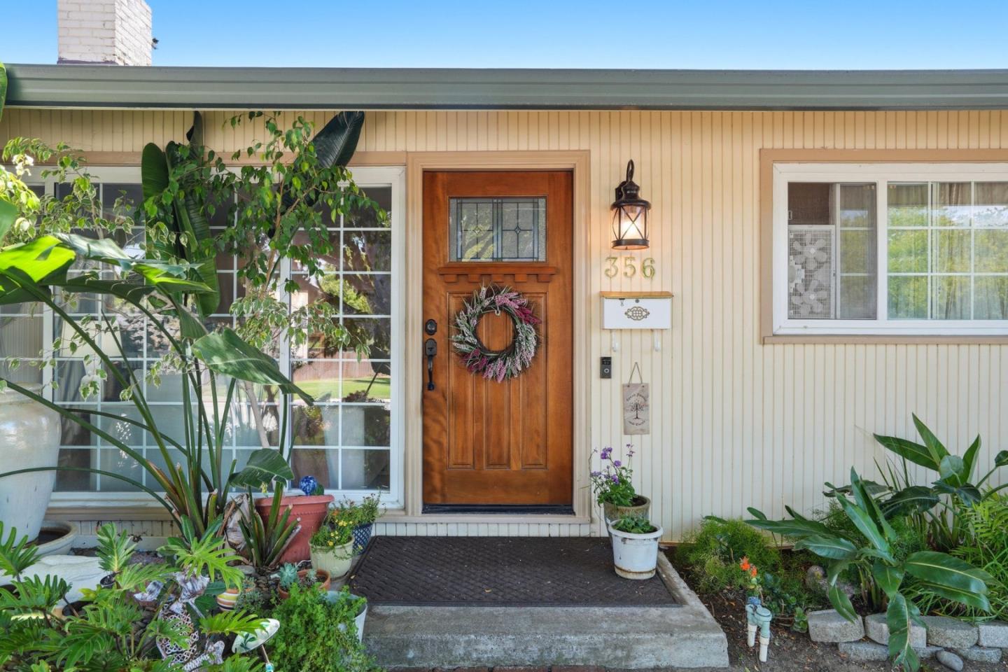 356 Los Padres BLVD