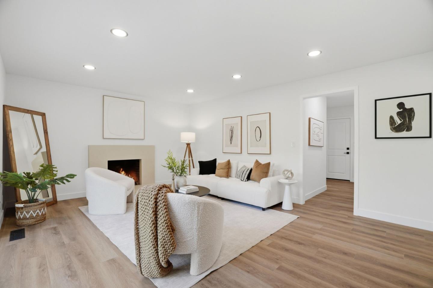 93 Ridgeview AVE