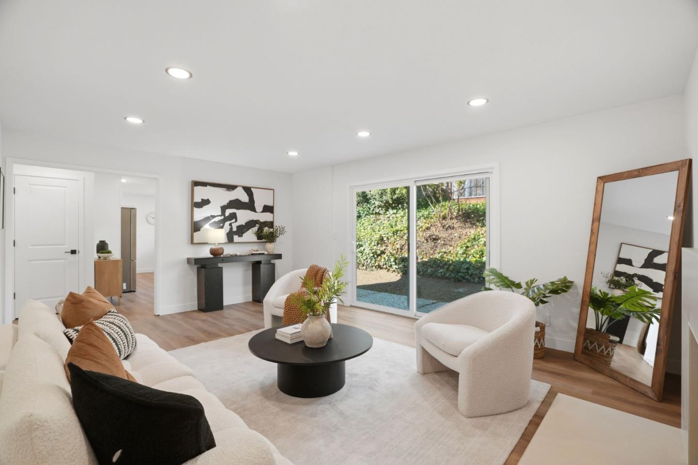 93 Ridgeview AVE