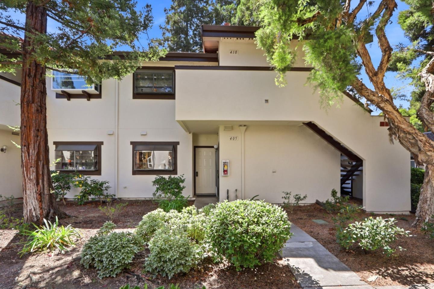 1400 Bowe AVE 405