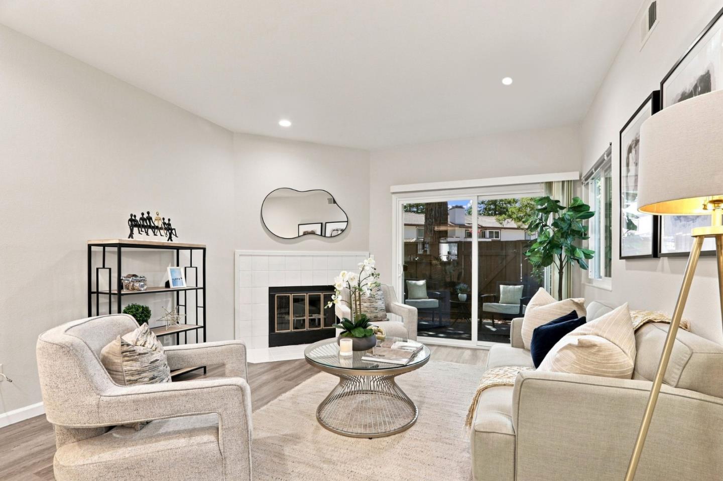 1400 Bowe AVE 405