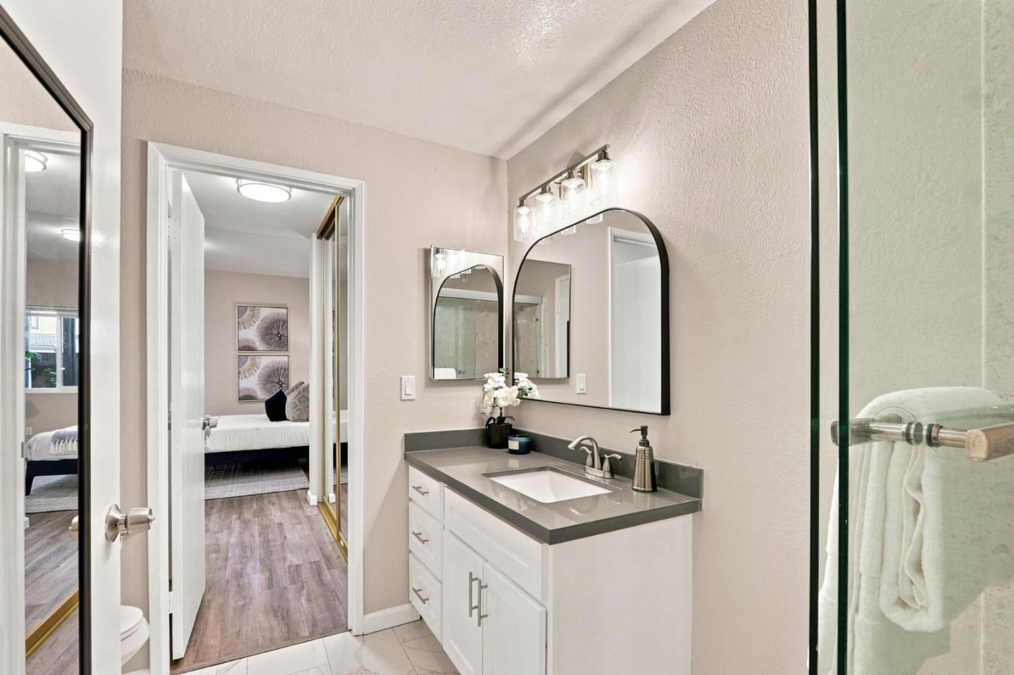 1400 Bowe AVE 405