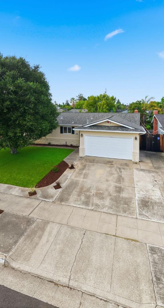 2239 Barrett AVE