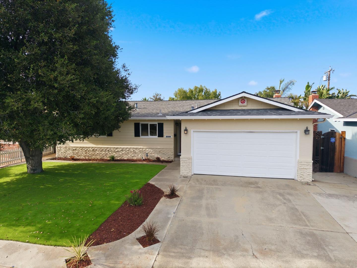 2239 Barrett AVE