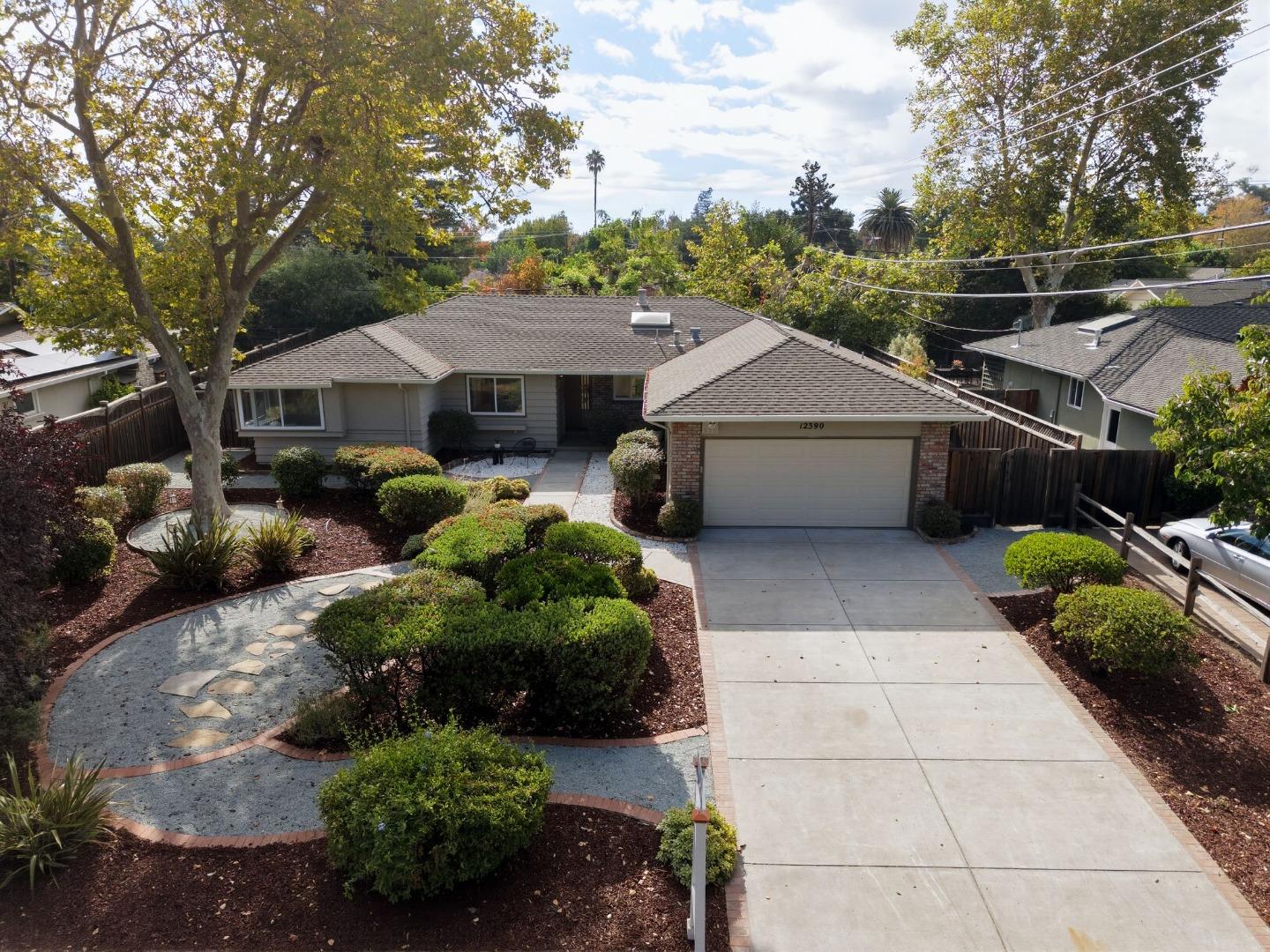 12390 Woodside DR