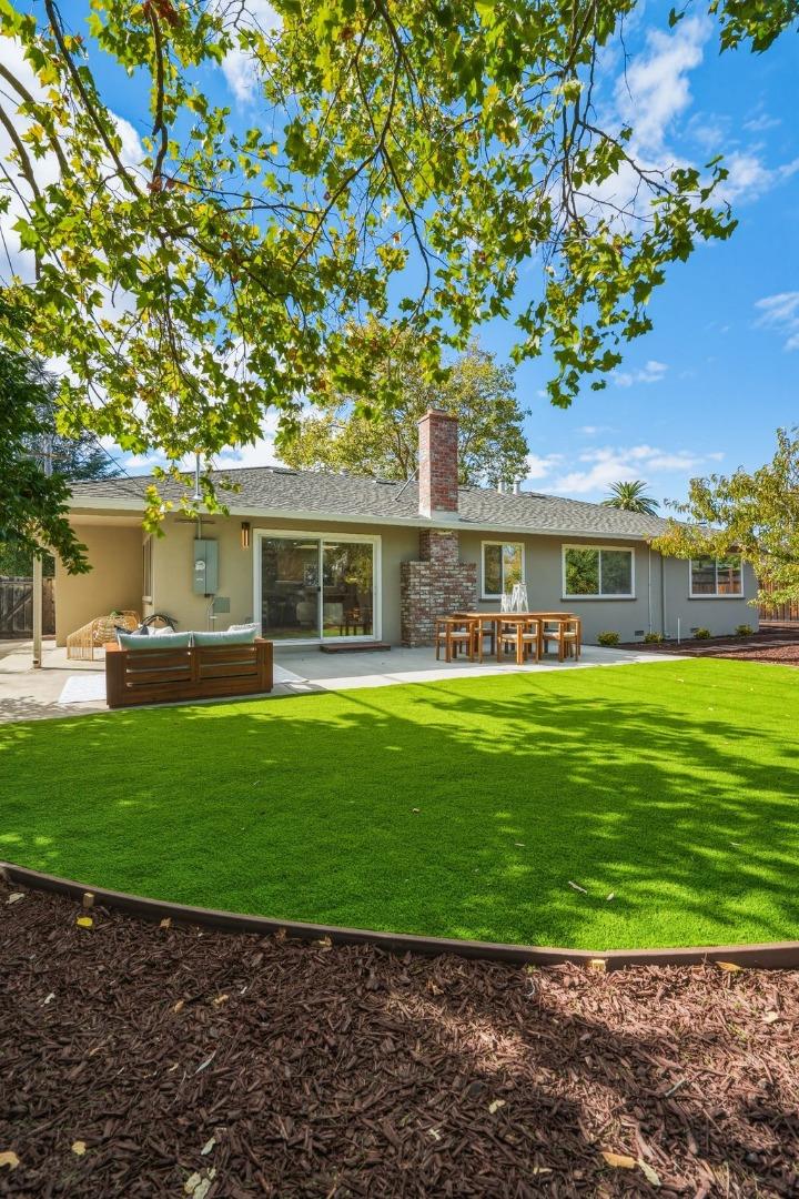 12390 Woodside DR