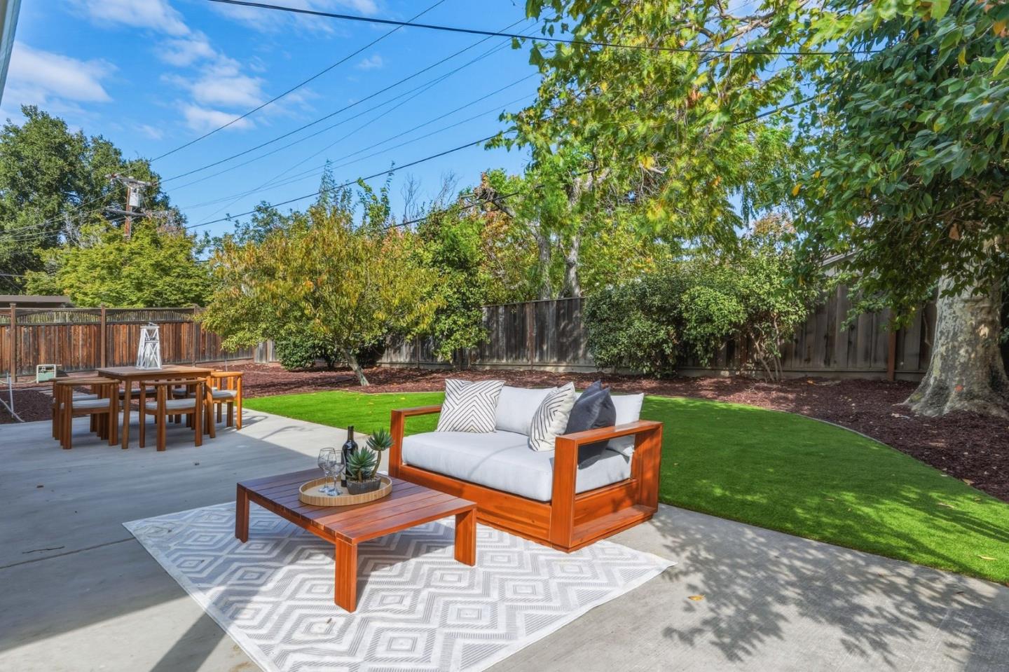 12390 Woodside DR