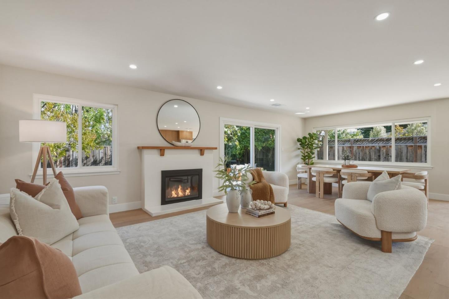 12390 Woodside DR