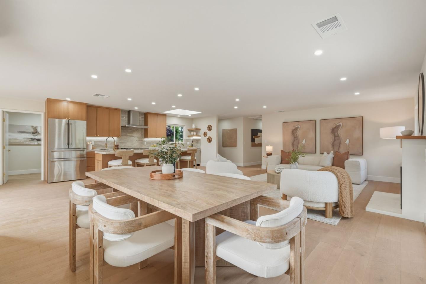 12390 Woodside DR