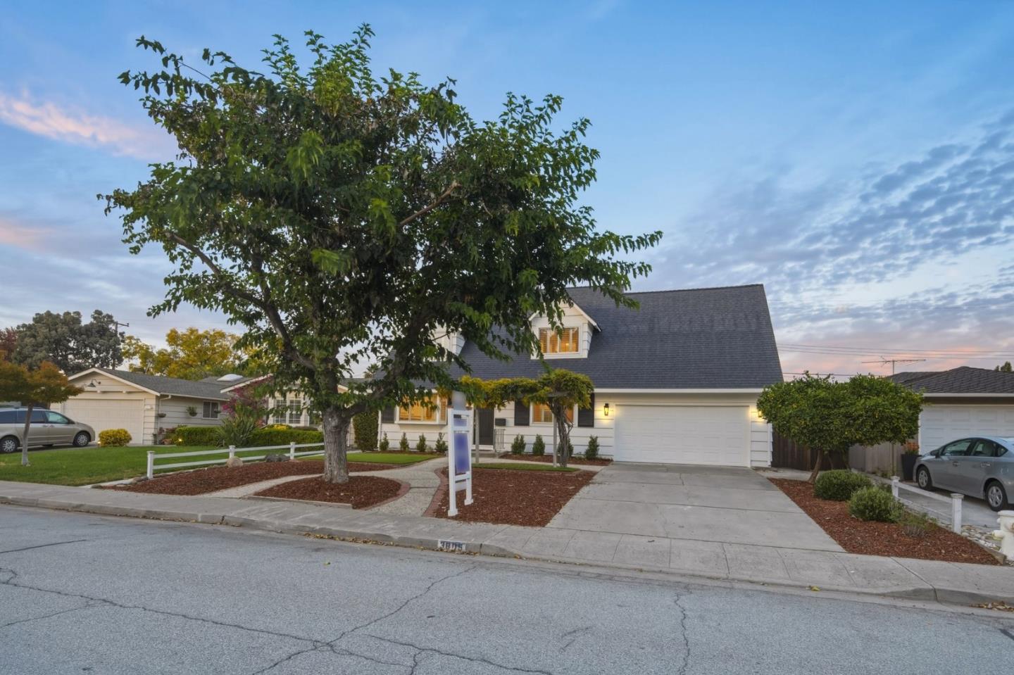 3805 Thrush WAY
