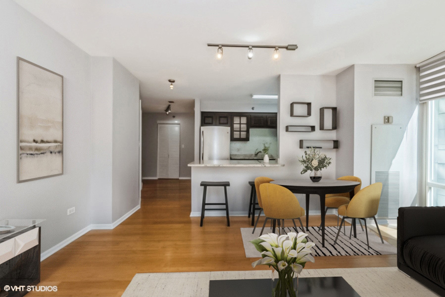 345 N La Salle Drive Unit: 806