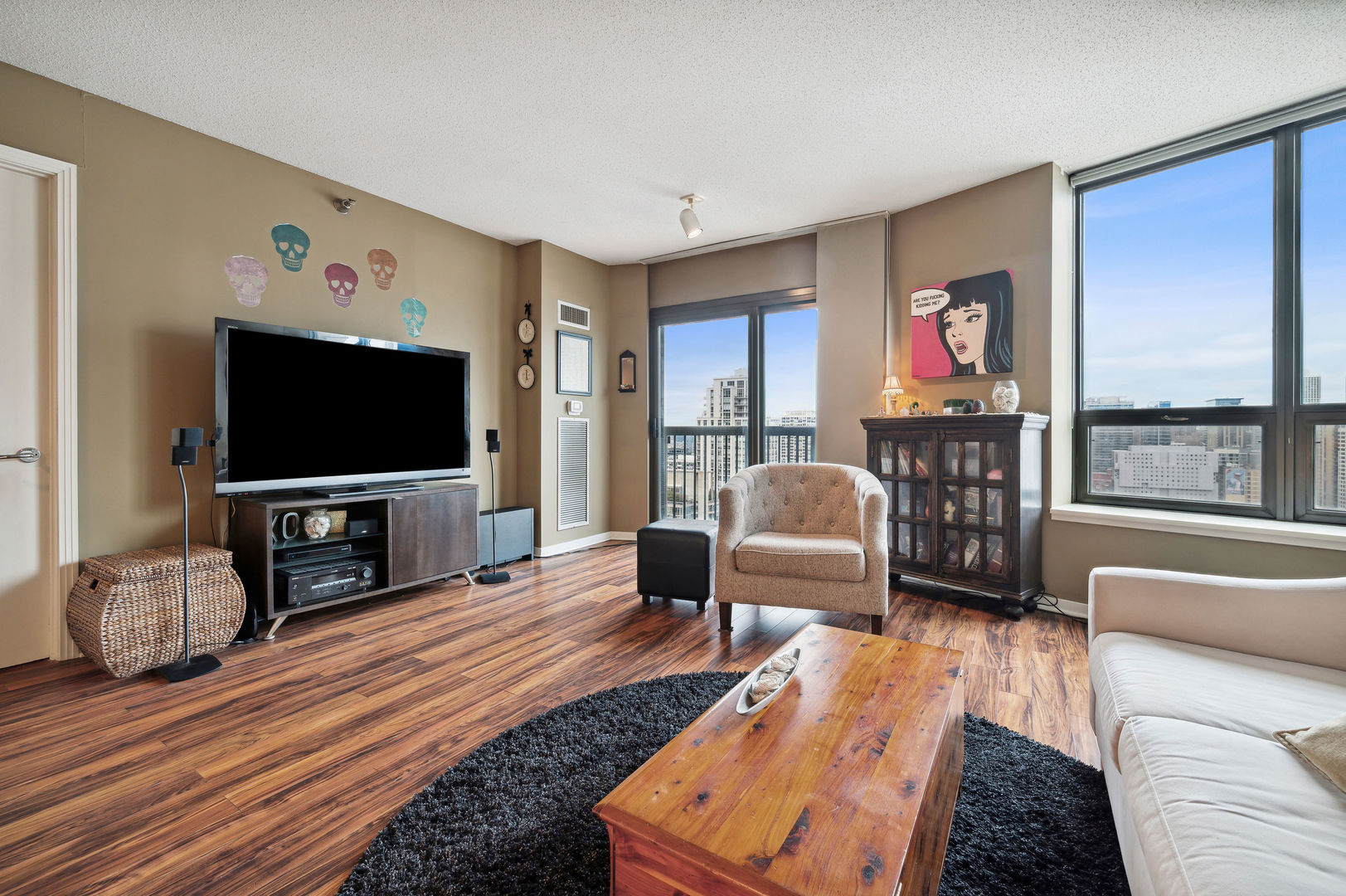400 N LASALLE Drive Unit: 2212