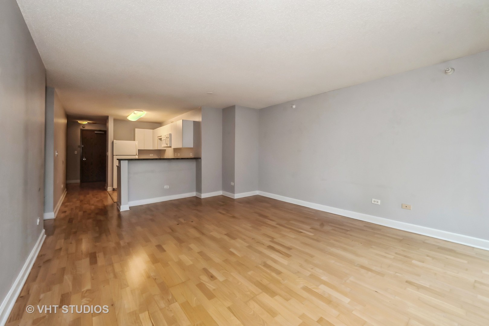 2 E ERIE Street Unit: 1606