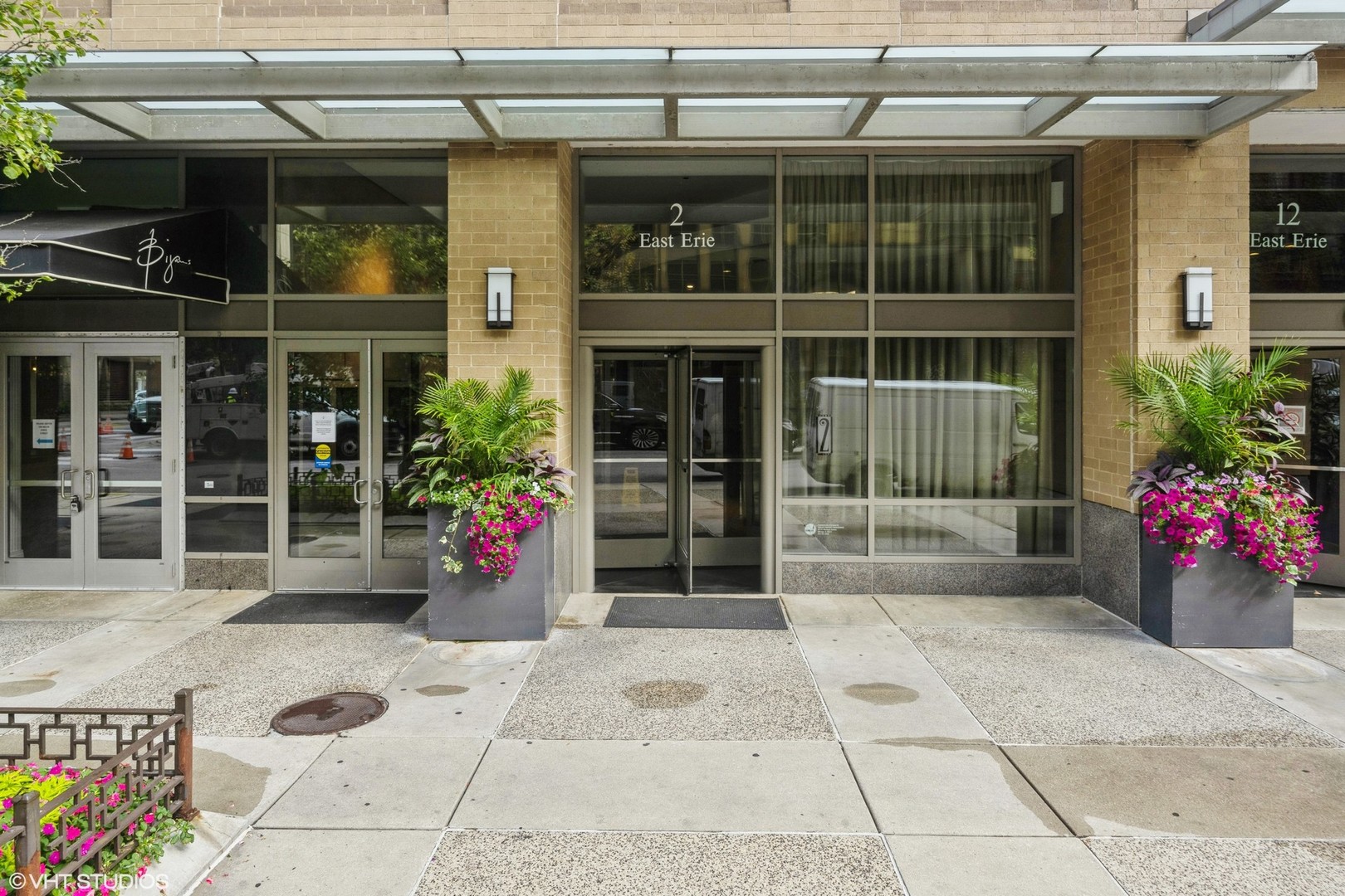 2 E ERIE Street Unit: 1606