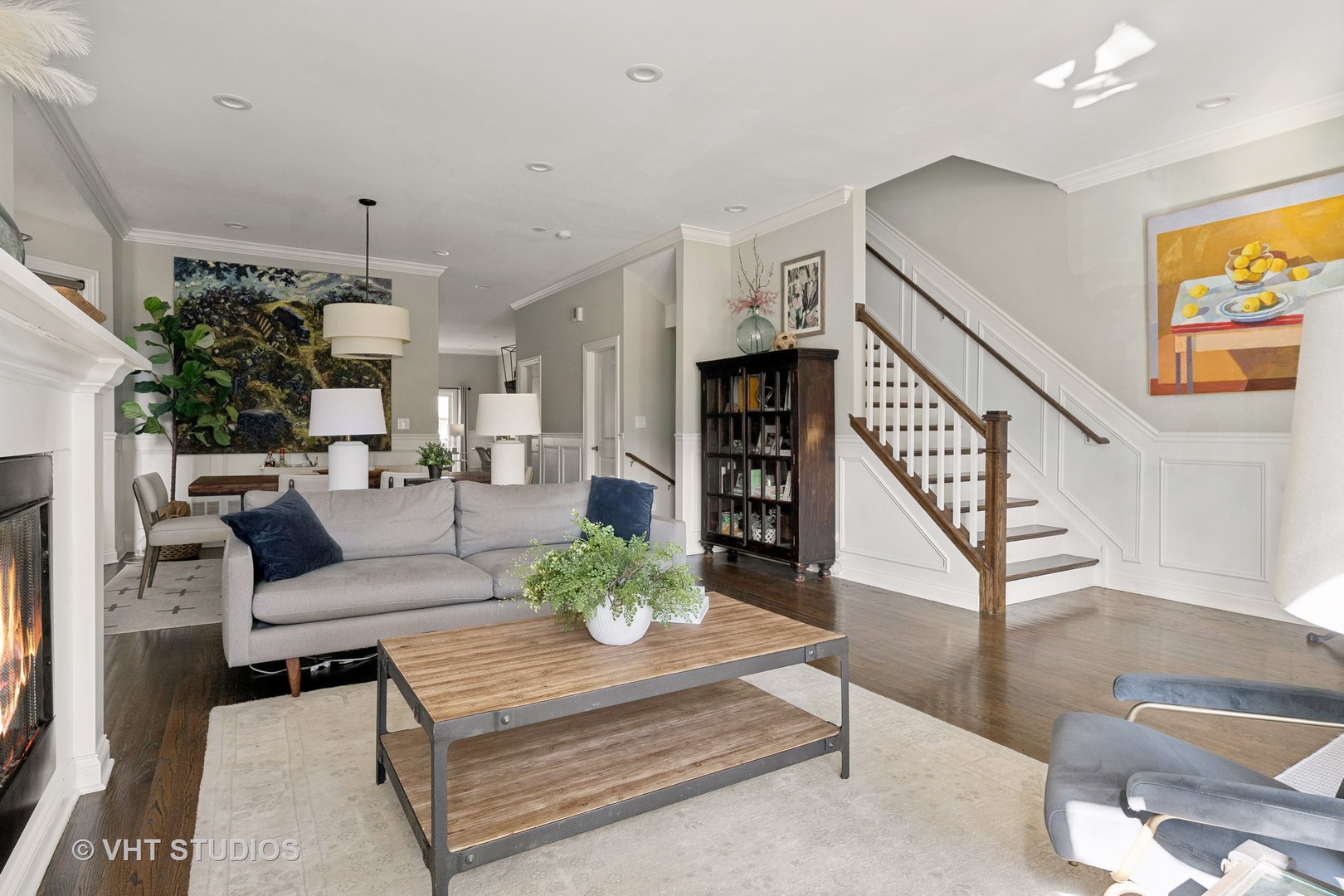 3712 N Hermitage Avenue