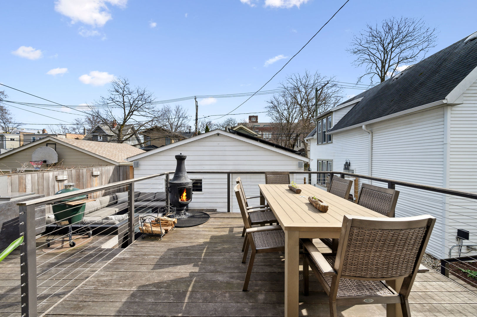 3921 N HAMLIN Avenue