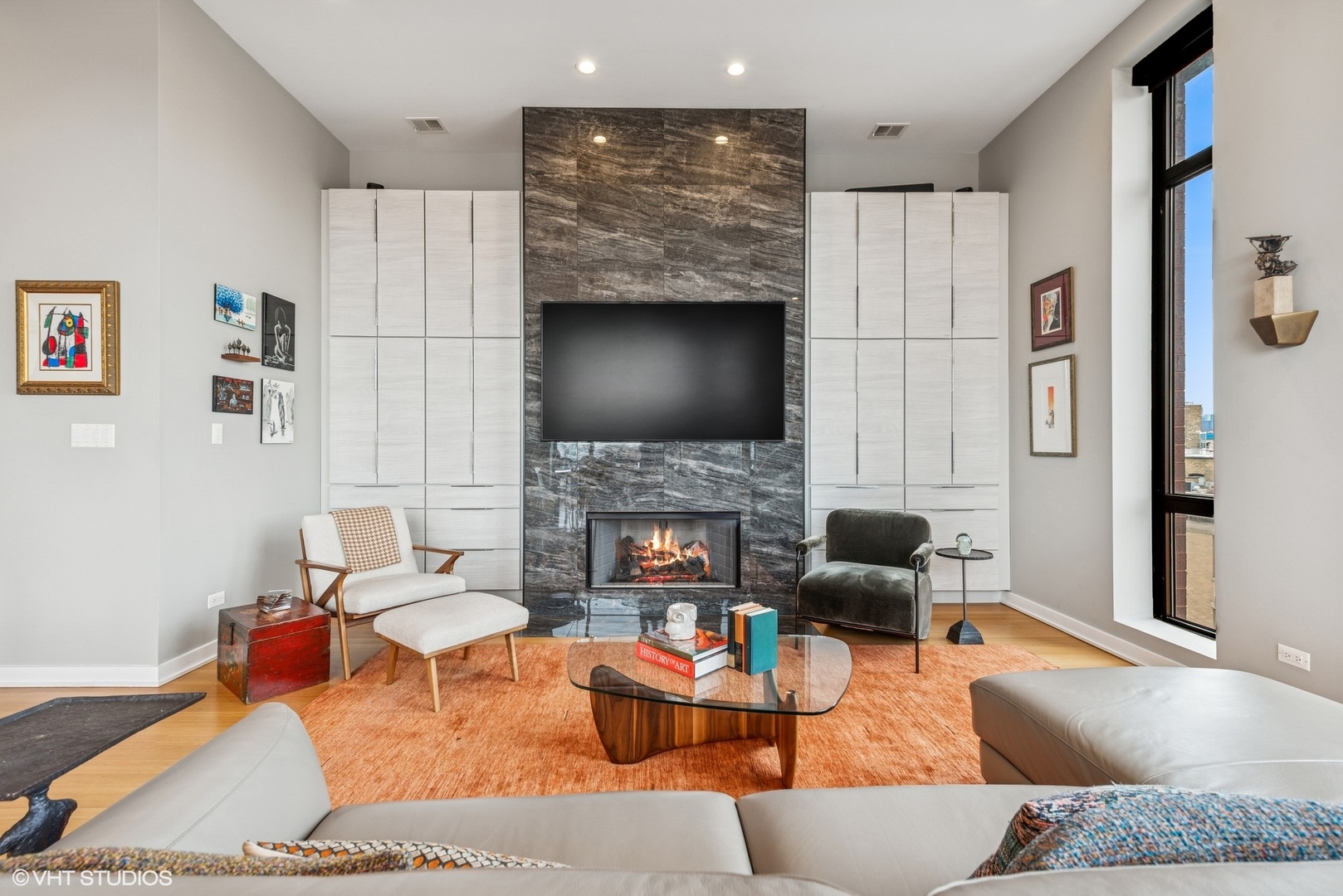 1609 N Hoyne Avenue Unit: 4W