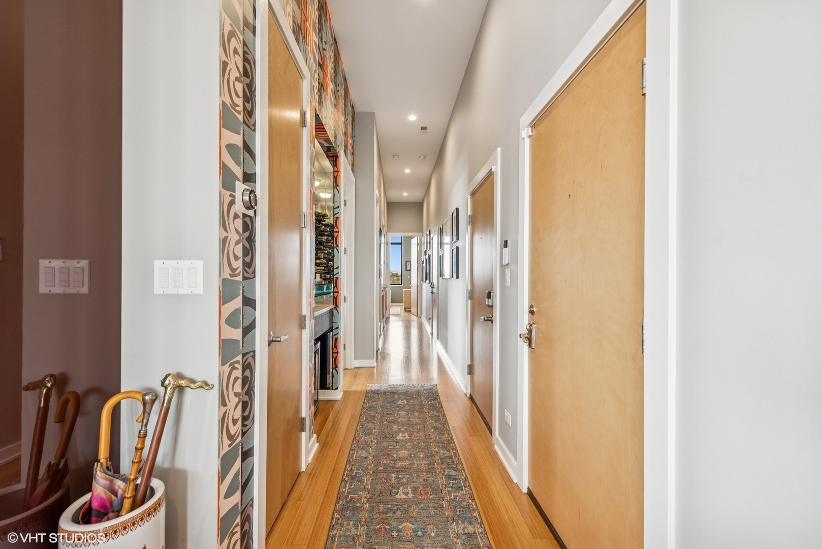 1609 N Hoyne Avenue Unit: 4W