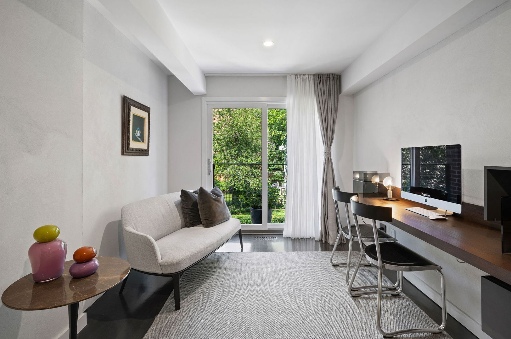 2321 N Geneva Terrace Unit: C