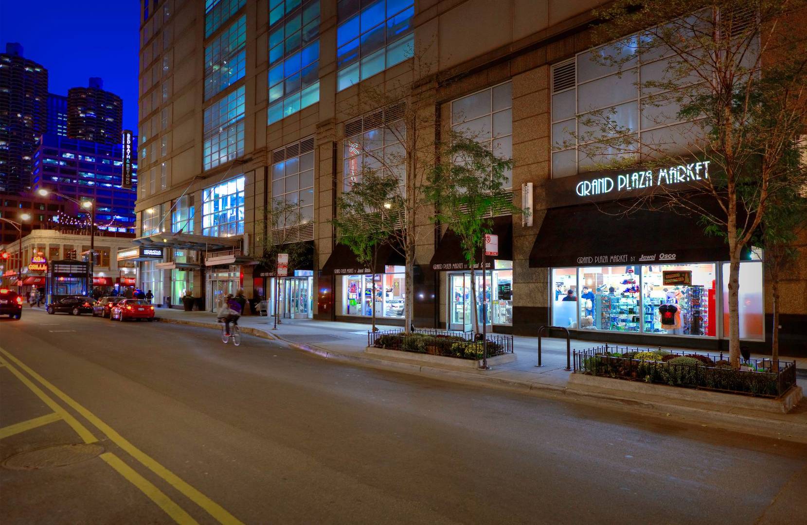 545 N Dearborn Street Unit: 2704