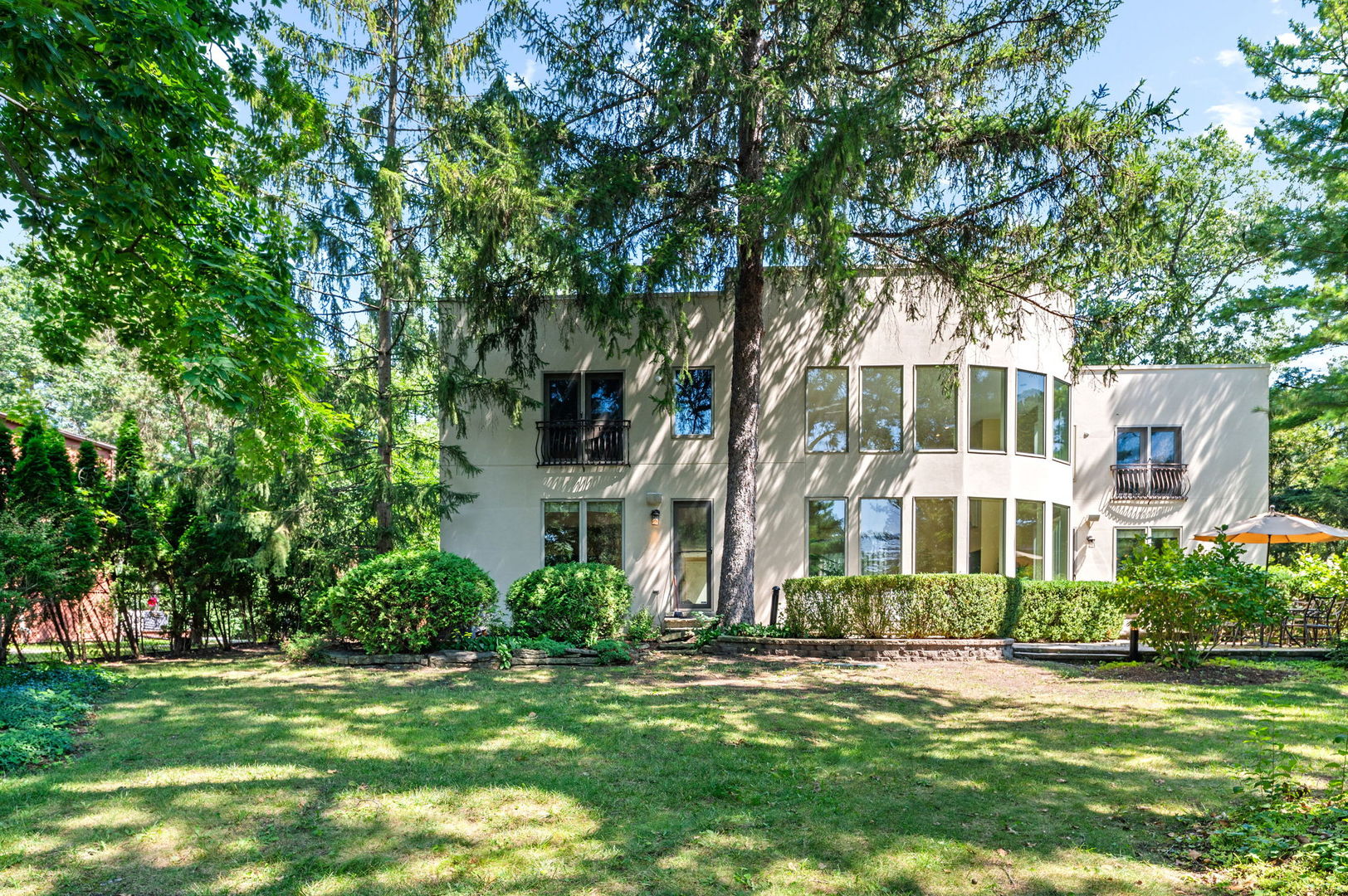 2230 Shady Lane