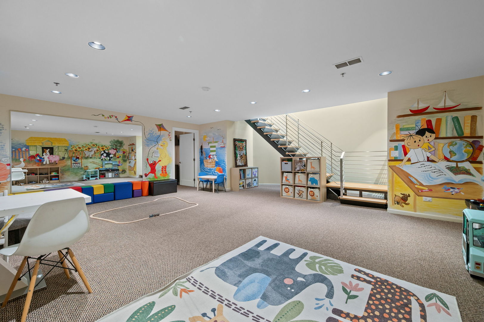 2230 Shady Lane