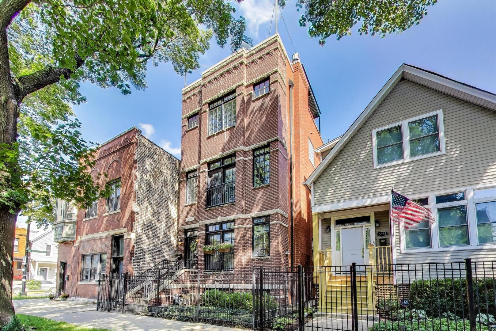 3555 N Marshfield Avenue Unit: 1