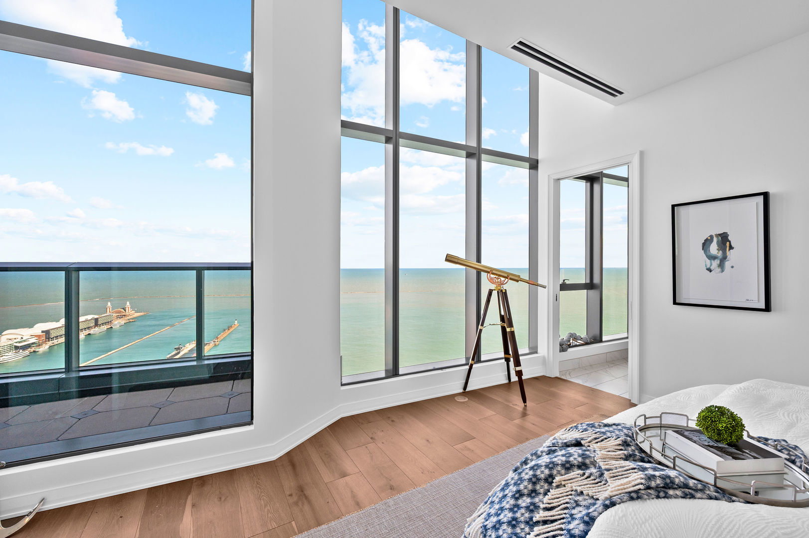 211 N Harbor Drive Unit: 4602