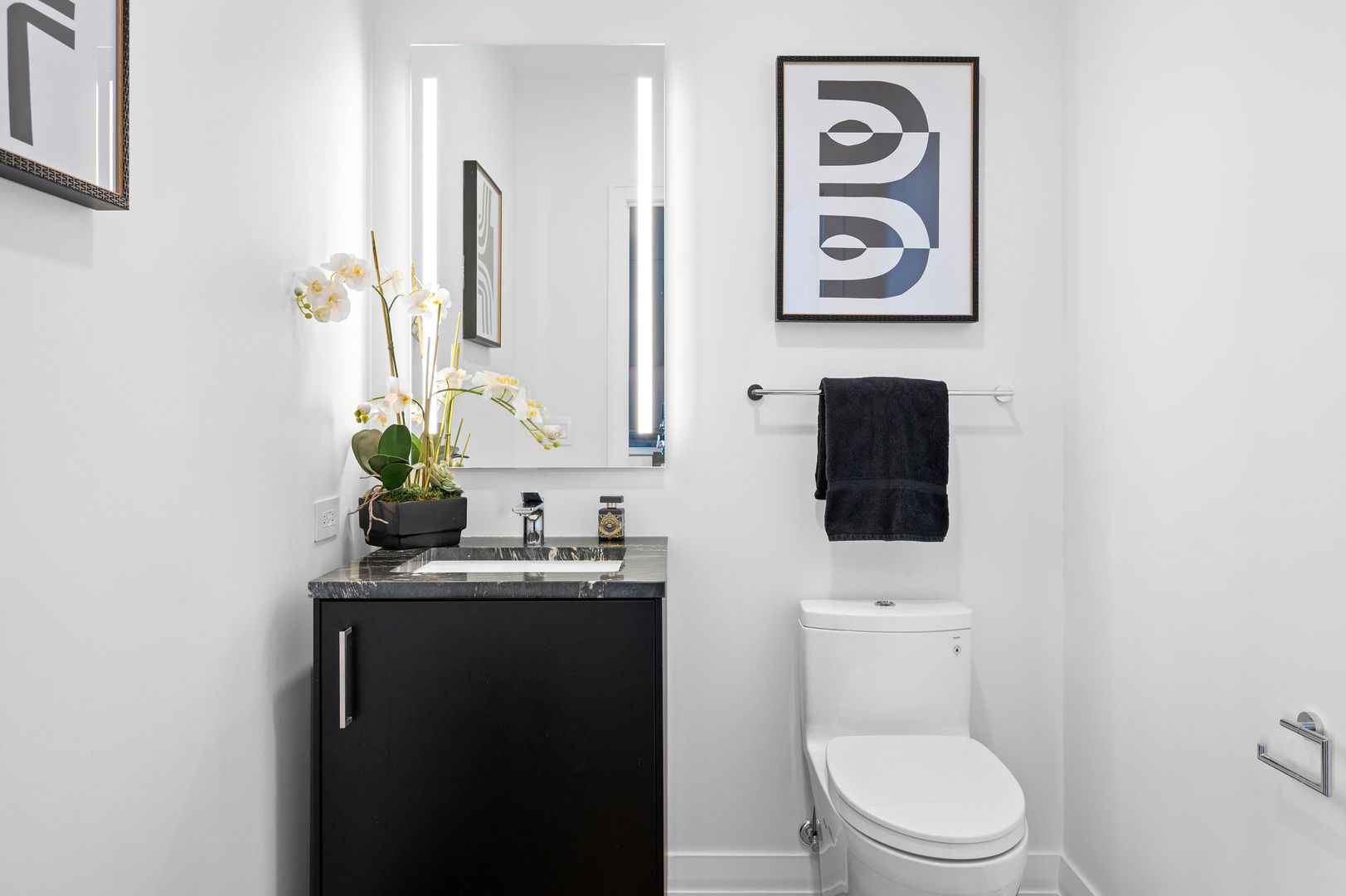 211 N Harbor Drive Unit: 4602