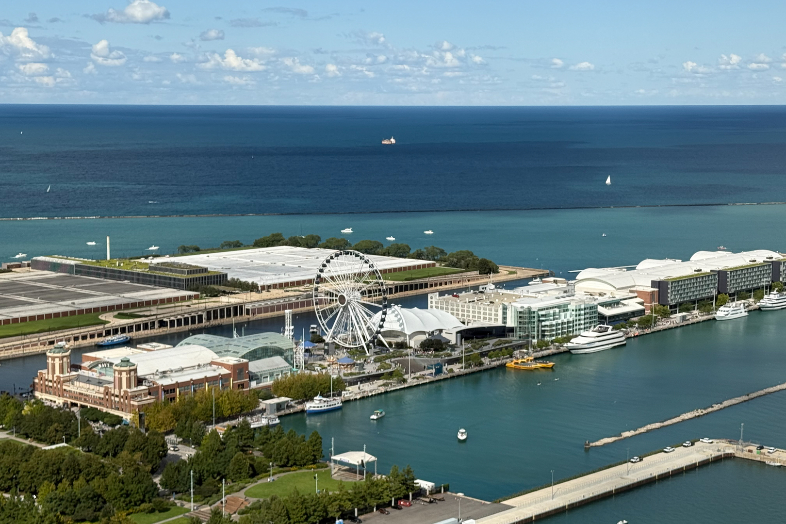 211 N Harbor Drive Unit: 4602