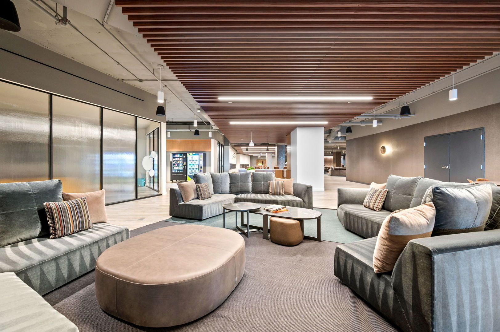 211 N Harbor Drive Unit: 4602