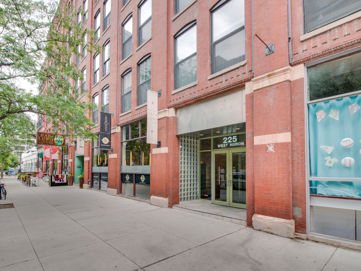 225 W Huron Street Unit: 619