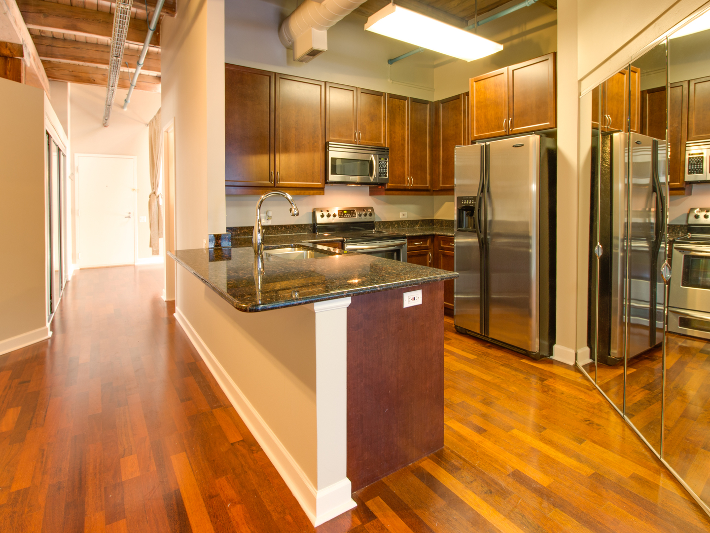 225 W Huron Street Unit: 619