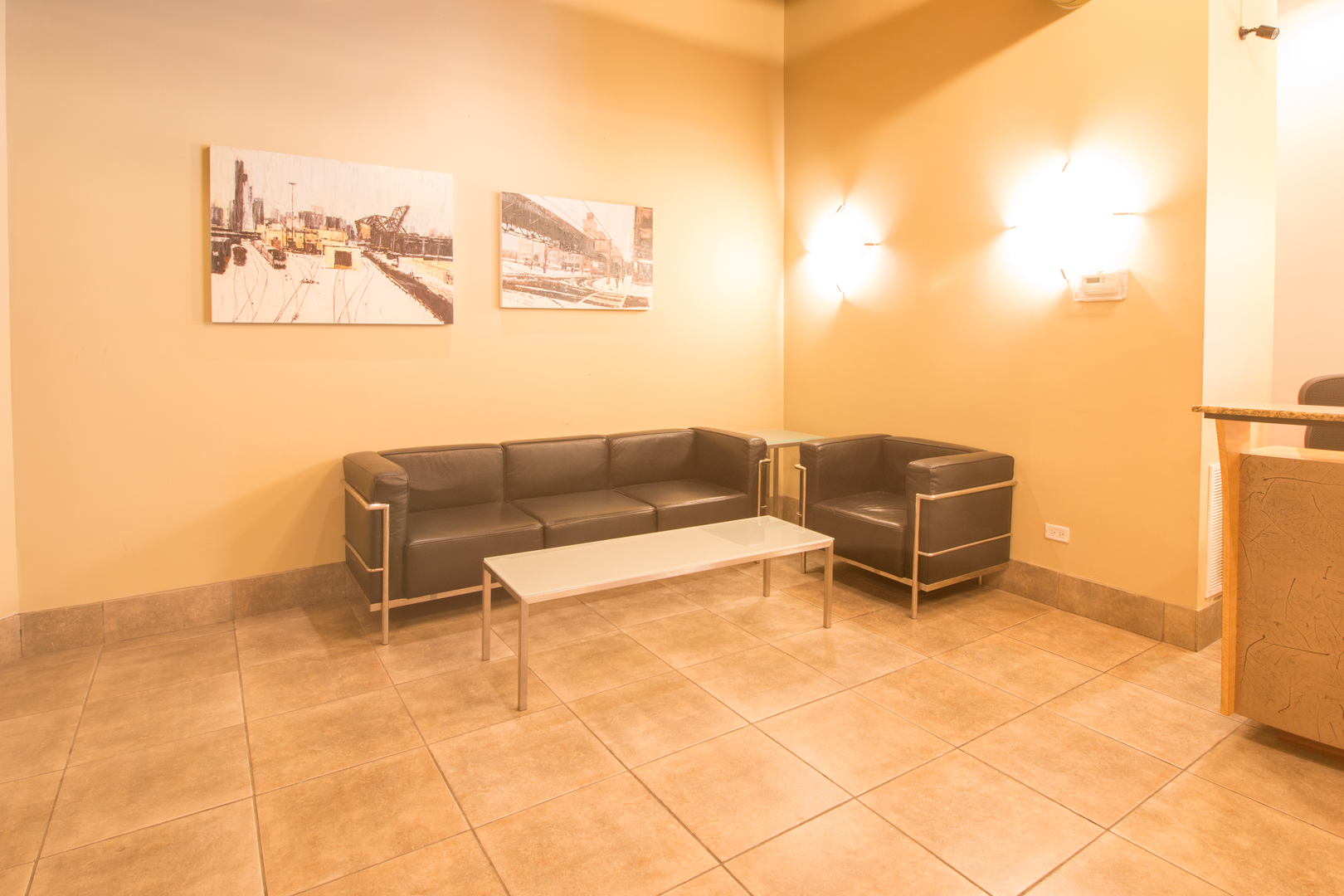 225 W Huron Street Unit: 619