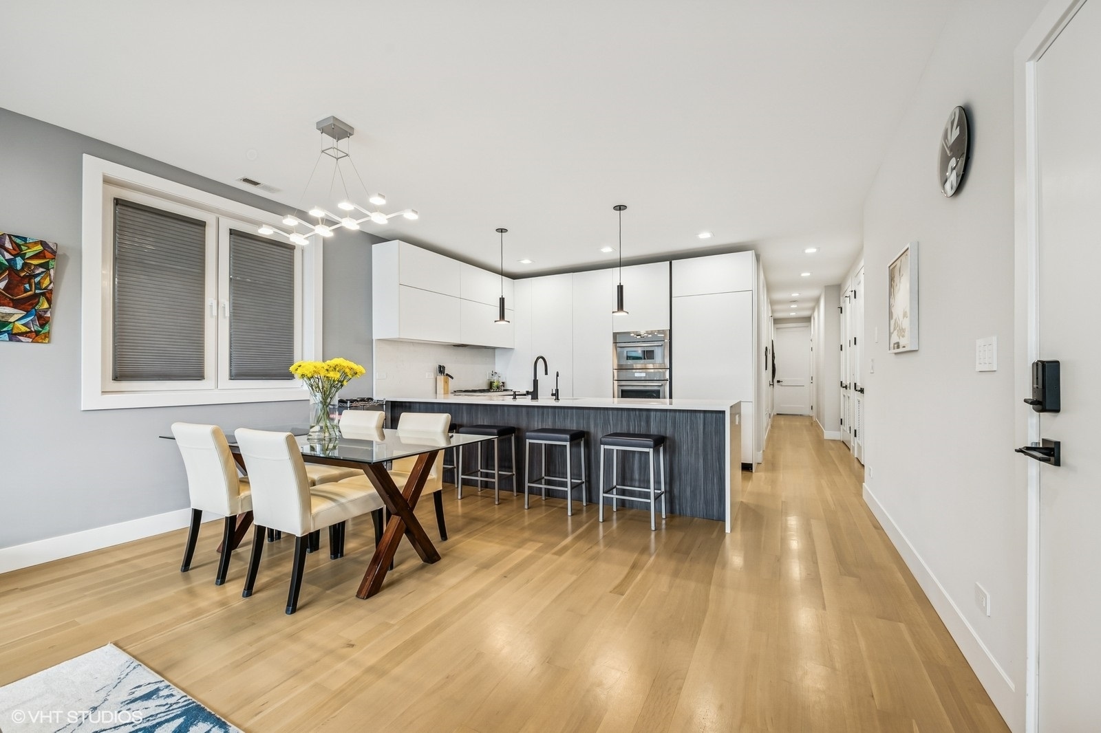 2149 W Belmont Avenue Unit: 2E