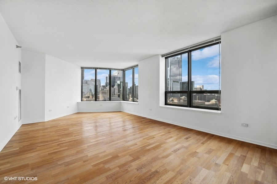 400 N La Salle Drive Unit: 4208