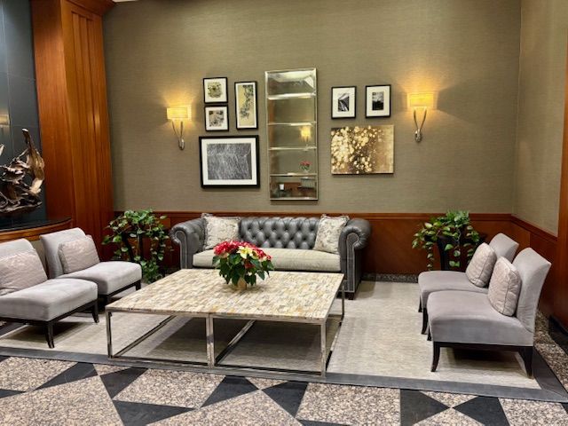 545 N Dearborn Street Unit: W2905