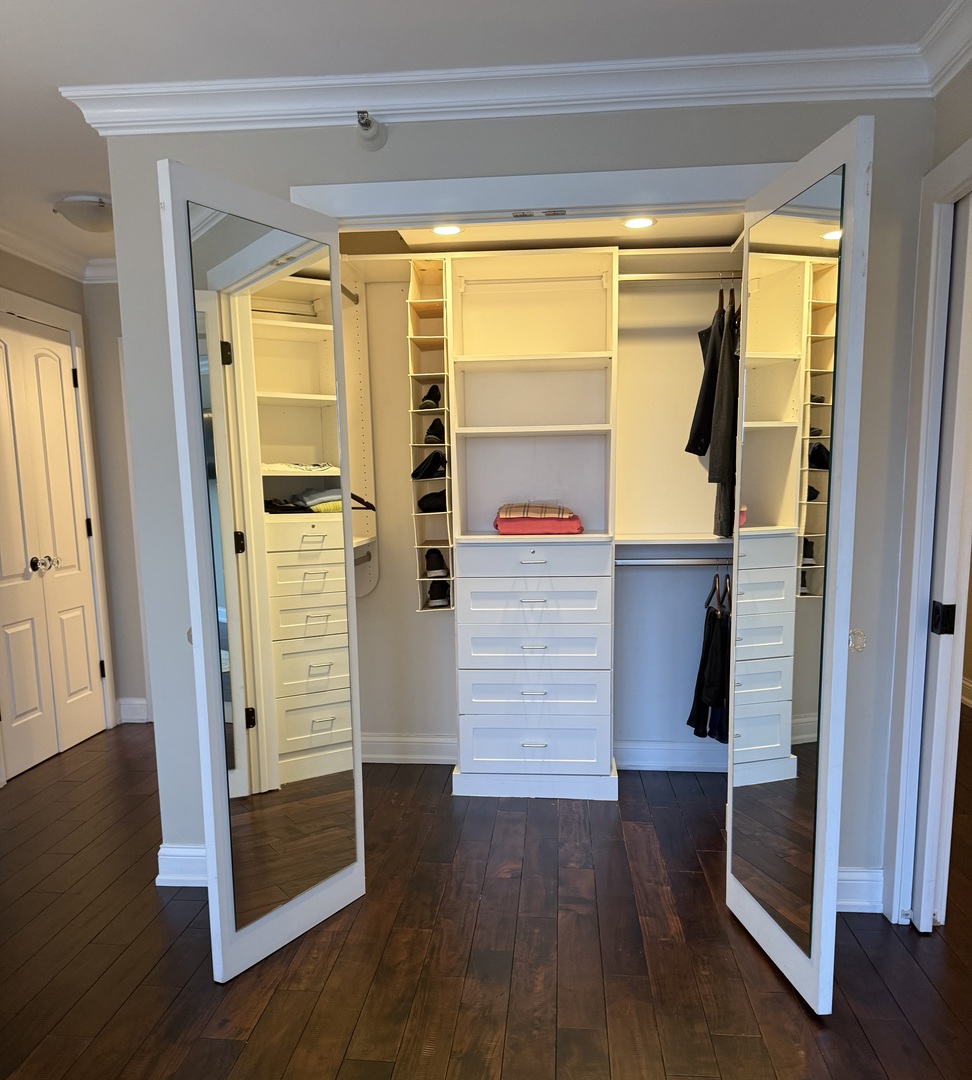 10 E Ontario Street Unit: 4908