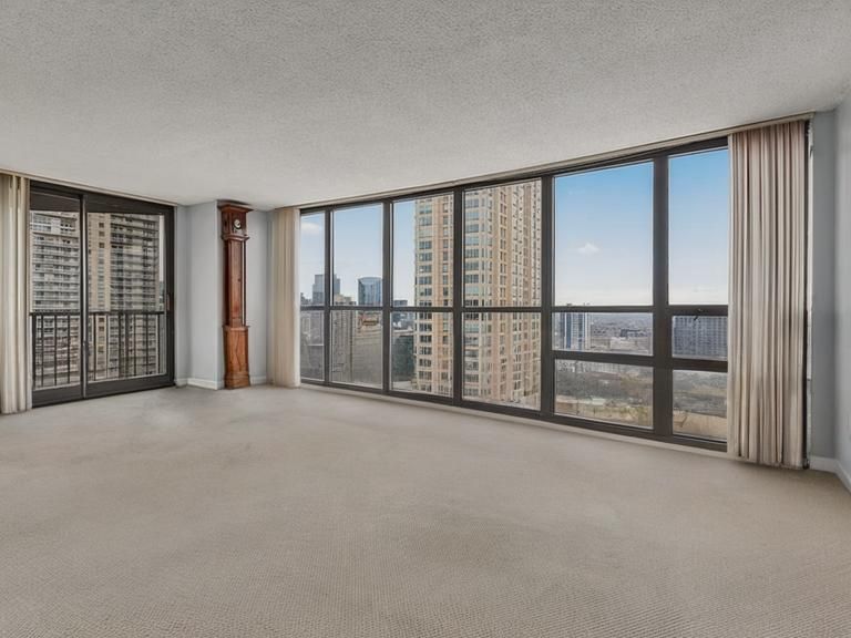 10 E ONTARIO Street Unit: 4304