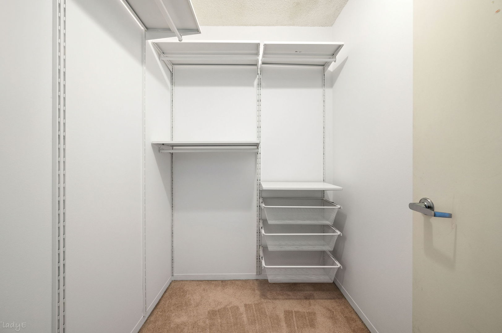 545 N Dearborn Street Unit: 1309