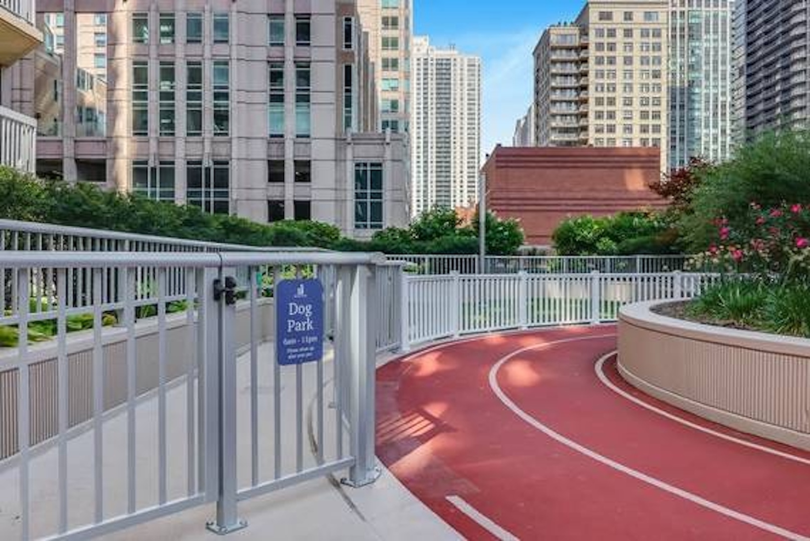 545 N Dearborn Street Unit: 1309