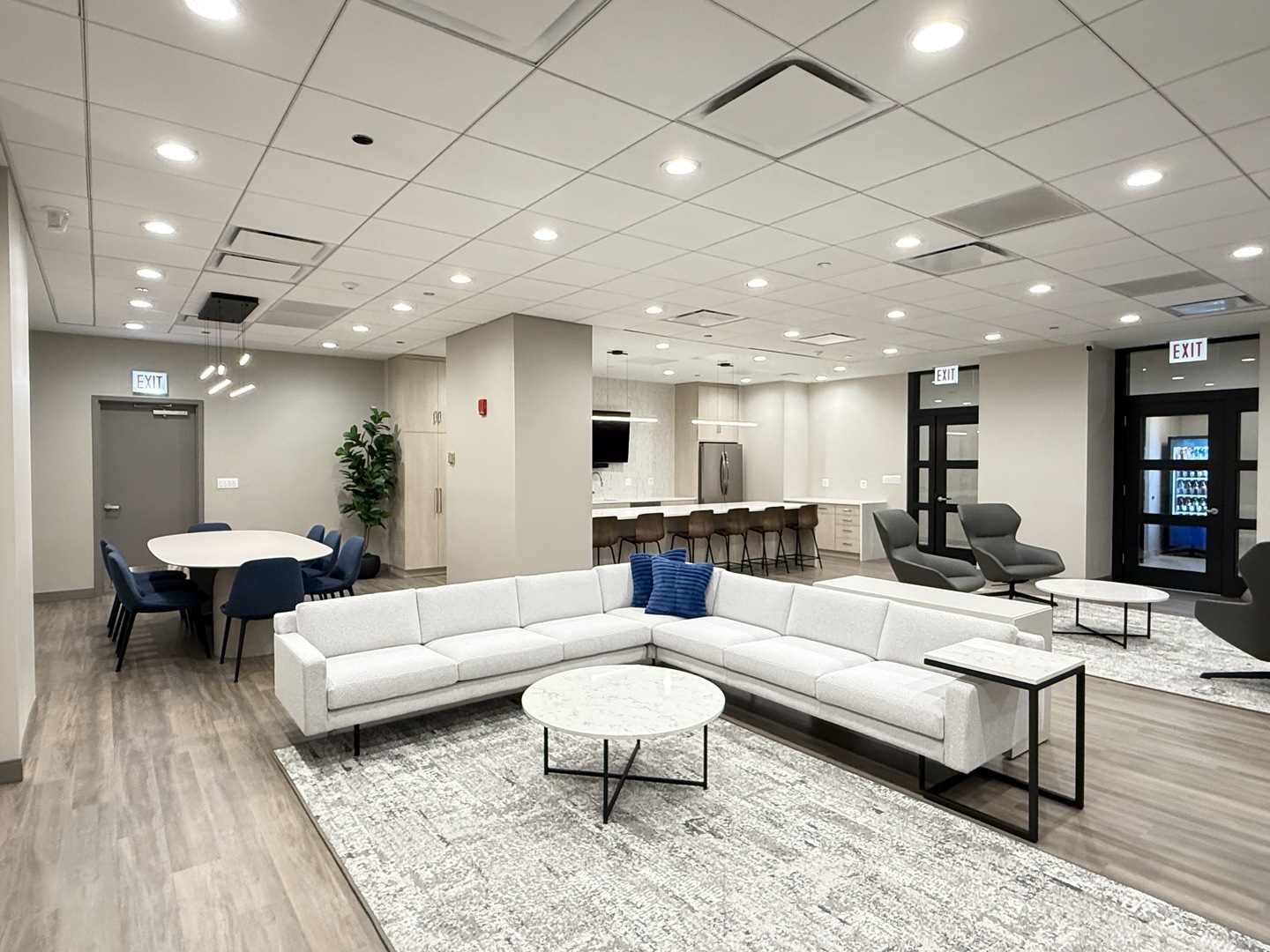 222 N Columbus Drive Unit: 901