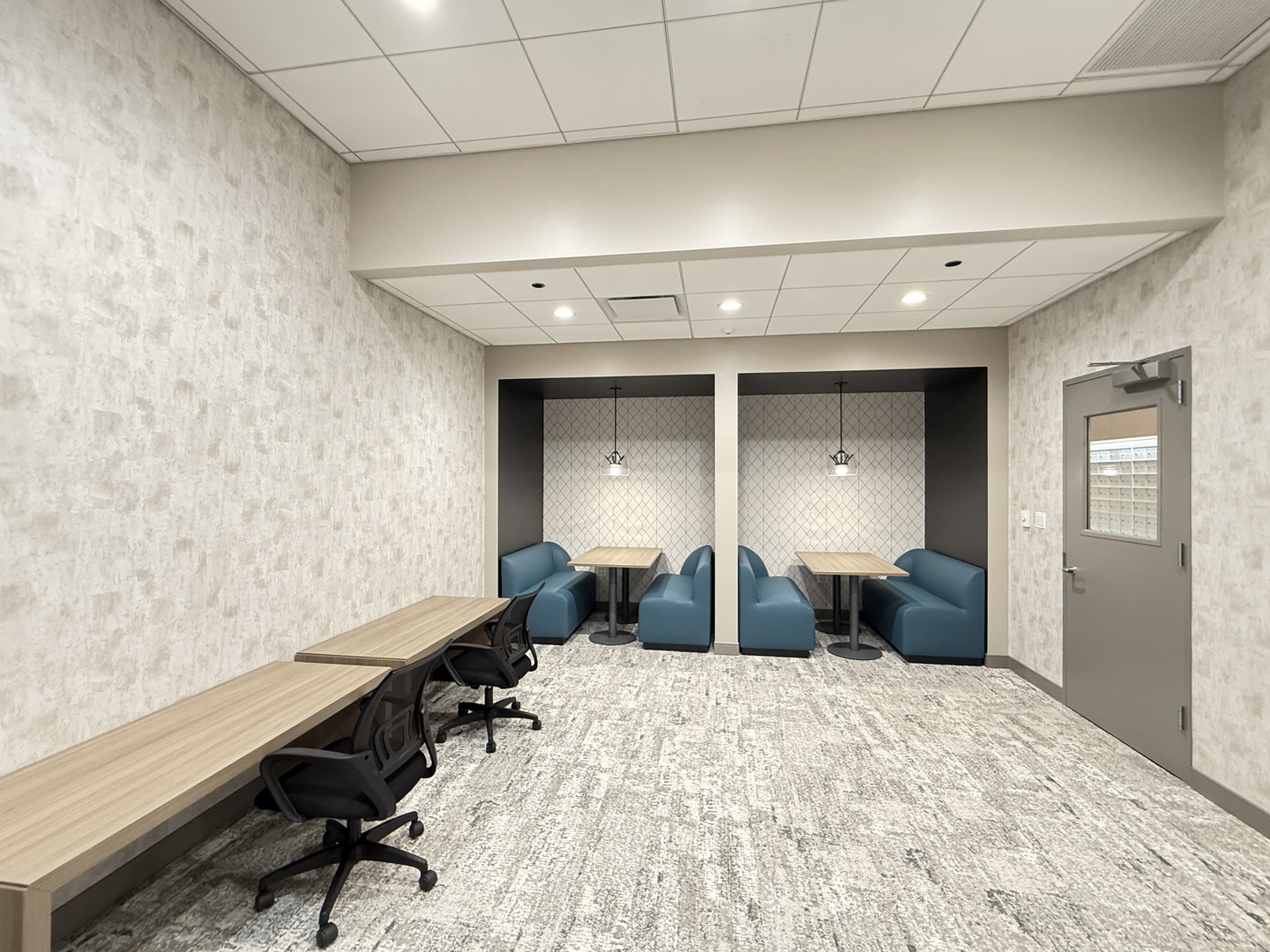 222 N Columbus Drive Unit: 901