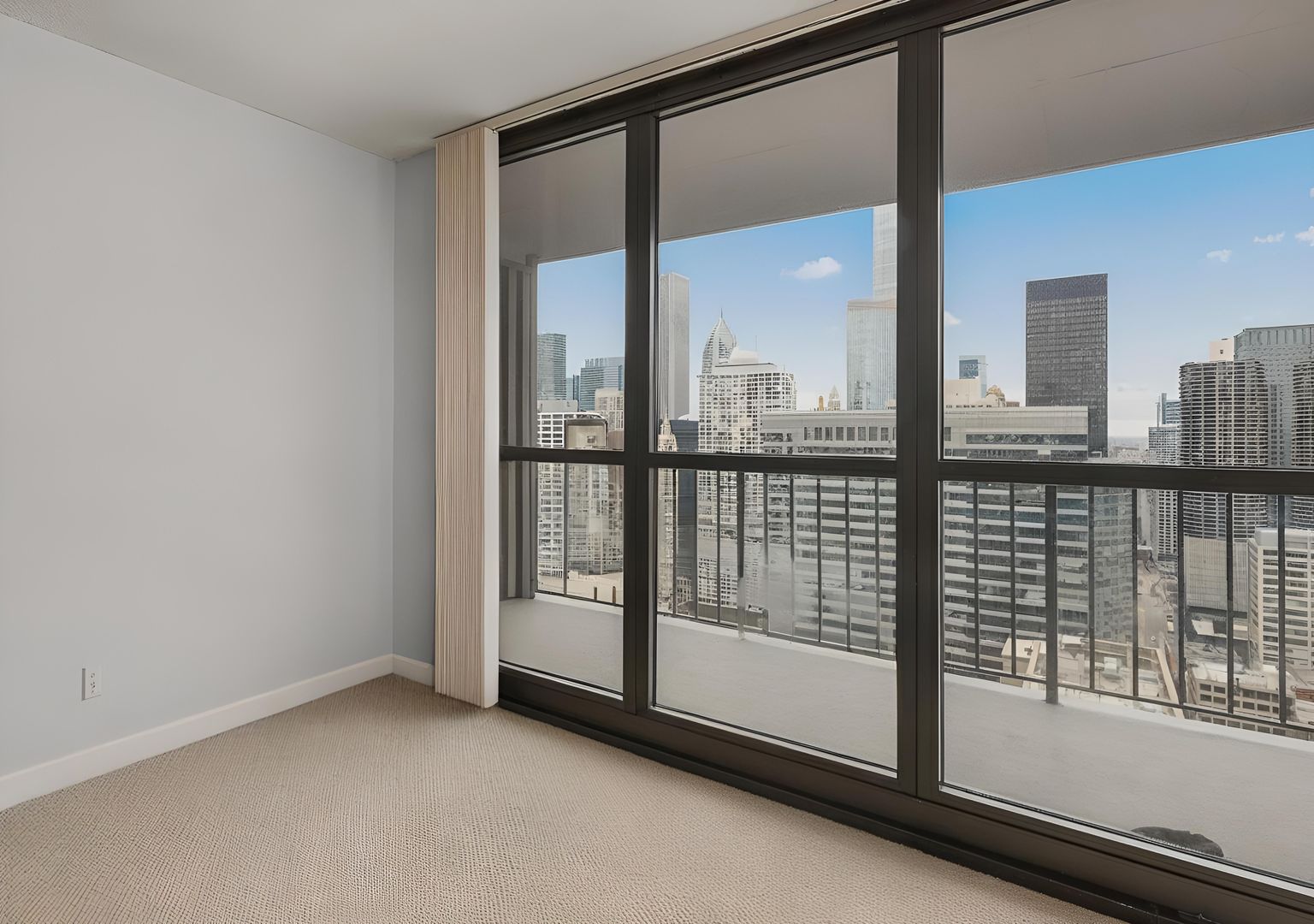 10 E ONTARIO Street Unit: 4304