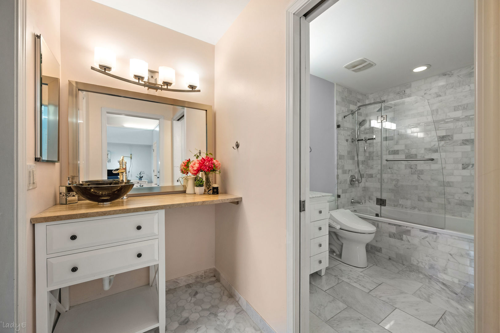 1881 N Maud Avenue Unit: 1881
