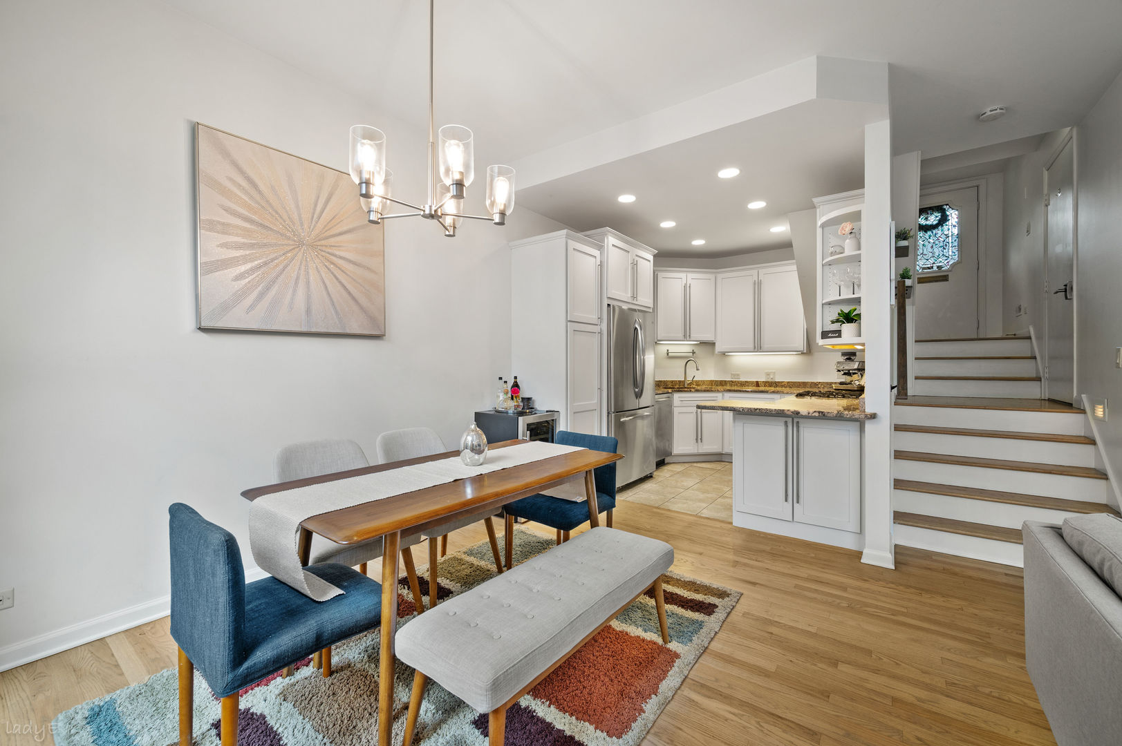 1881 N Maud Avenue Unit: 1881