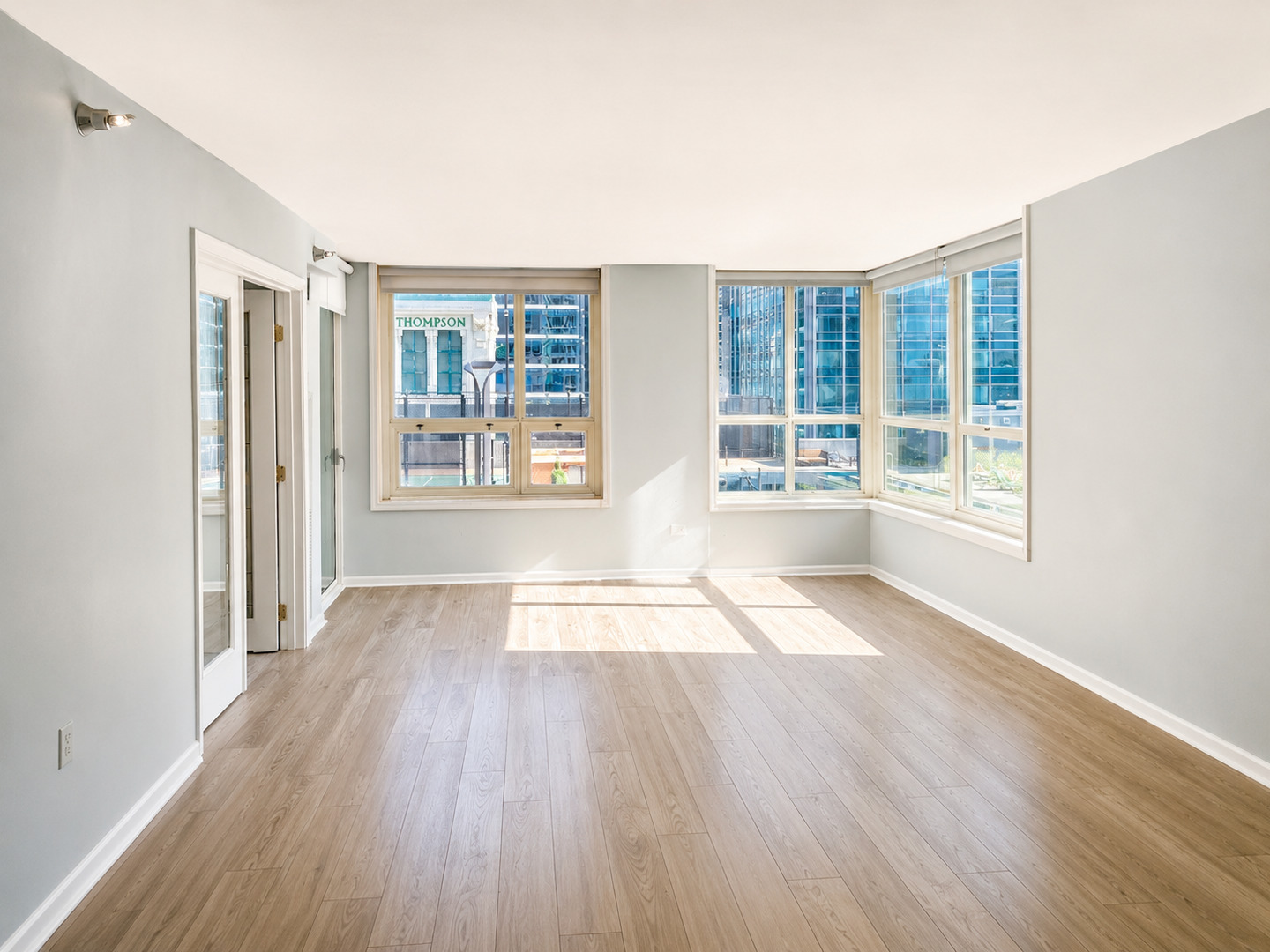 345 N LASALLE Drive Unit: 1505
