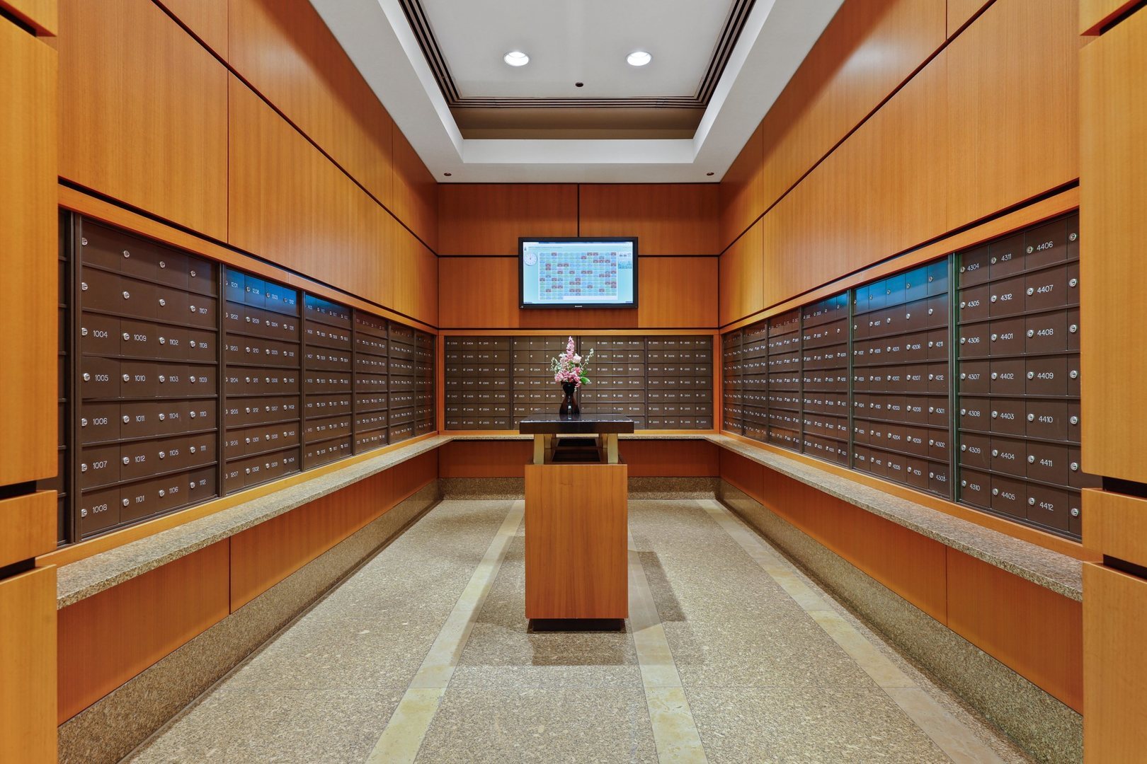 400 N LaSalle Street Unit: 1312